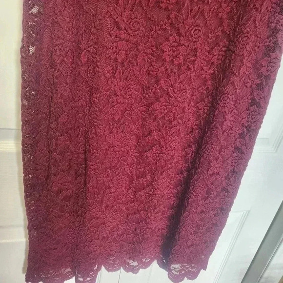 Maurices  Womens Plus Size in Red Zinfandel Double Lined Lace Dress Size XXL - Picture 8 of 15